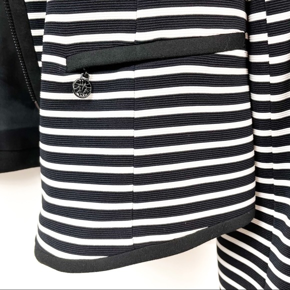 Anne Klein Zip up Striped Blazer - Picture 3 of 5